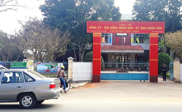 UBND phường Hội Phú (Tp. Pleiku, Gia Lai) nơi bị trộm viếng phá ba két sắt - Ảnh: H.C.Đông